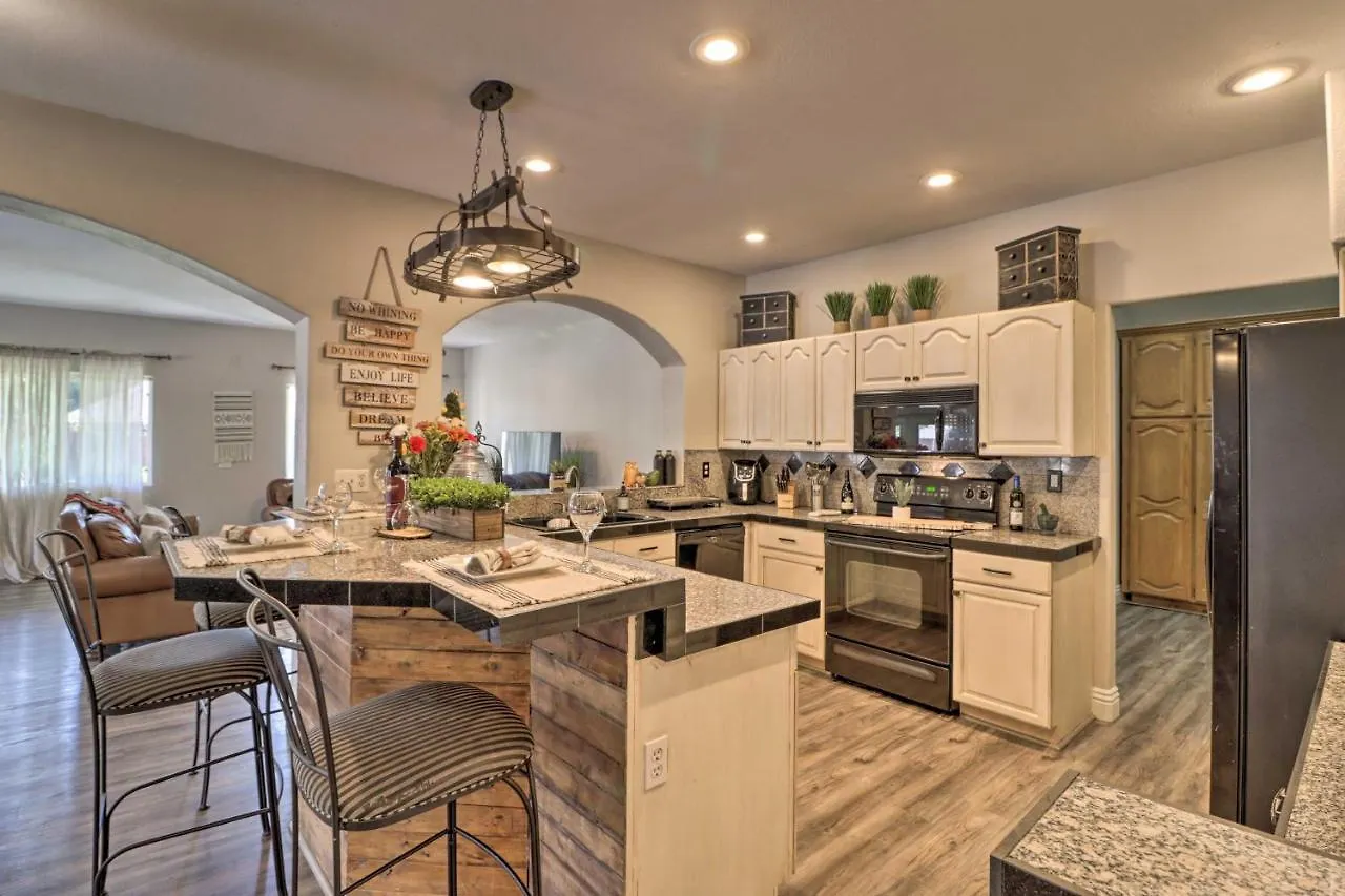 Lavish Avondale Escape With Private Pool And Game Room