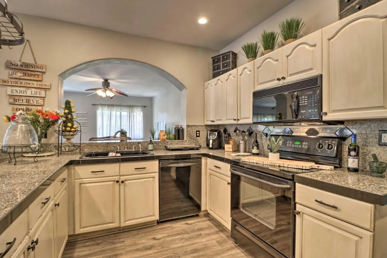 Holiday home Lavish Avondale Escape With Private Pool And Game Room