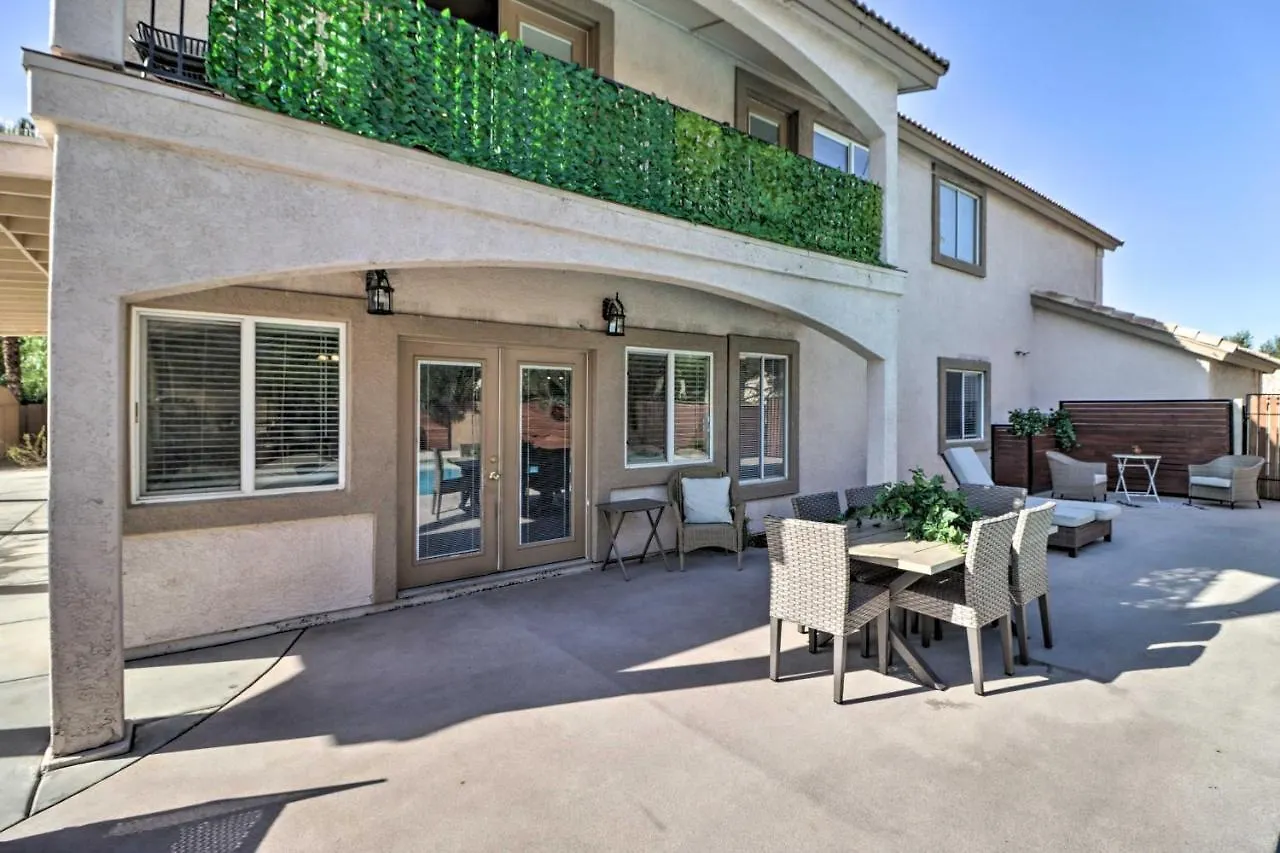 Lavish Avondale Escape With Private Pool And Game Room